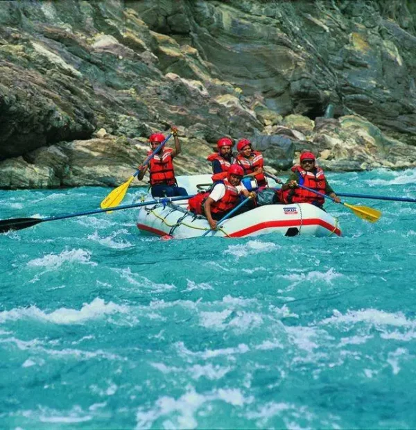 Rafting in Kashmir